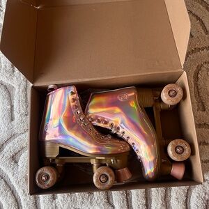 Holographic Roller Skates for Women Sz 7